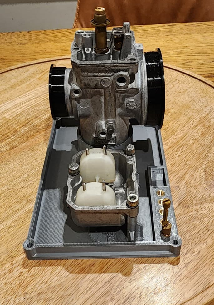 Rotax carburetor workstation for Dellorto VHSB34 with jet storage and fuel tray side view